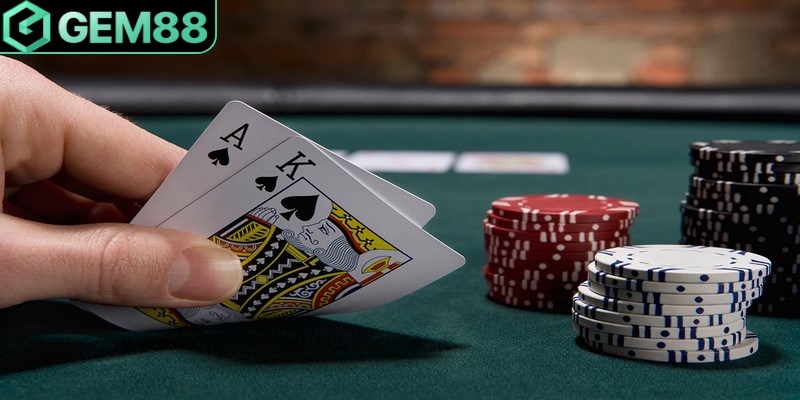 Mẹo Chơi Poker - Chiến Thuật, Bluff & Quản Lý Vốn Mẹo chơi poker dành cho người muốn nâng cao tỷ lệ thắng